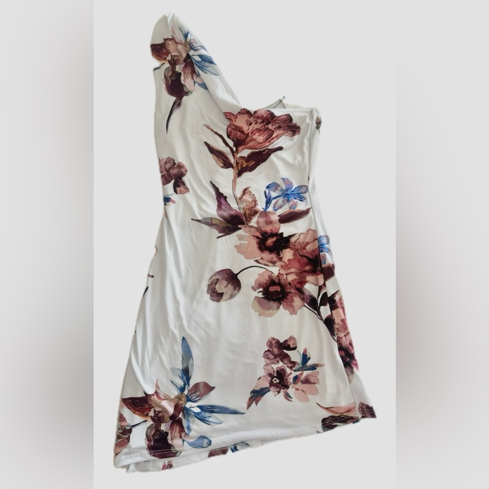 One Shoulder Floral Spring Mini Dress - Picture 5 of 8